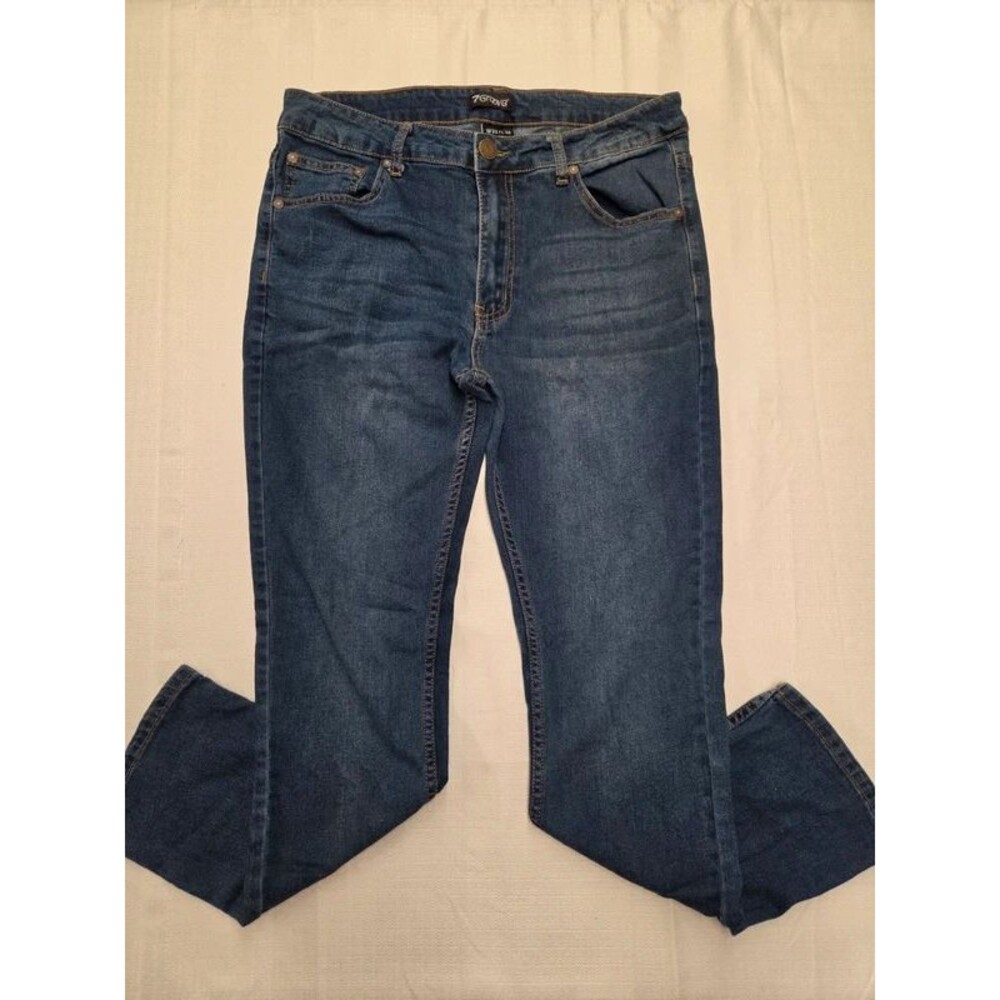 7Groove Dark Wash Straight Leg Jeans Size W32 L30